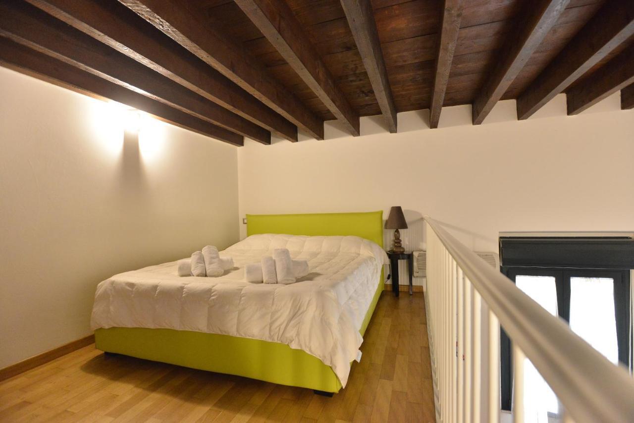 Izzhome City Center Cozy Cagliari Buitenkant foto